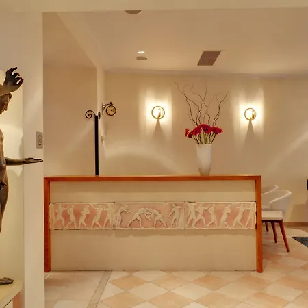 Hapimag Apartments Athens-3